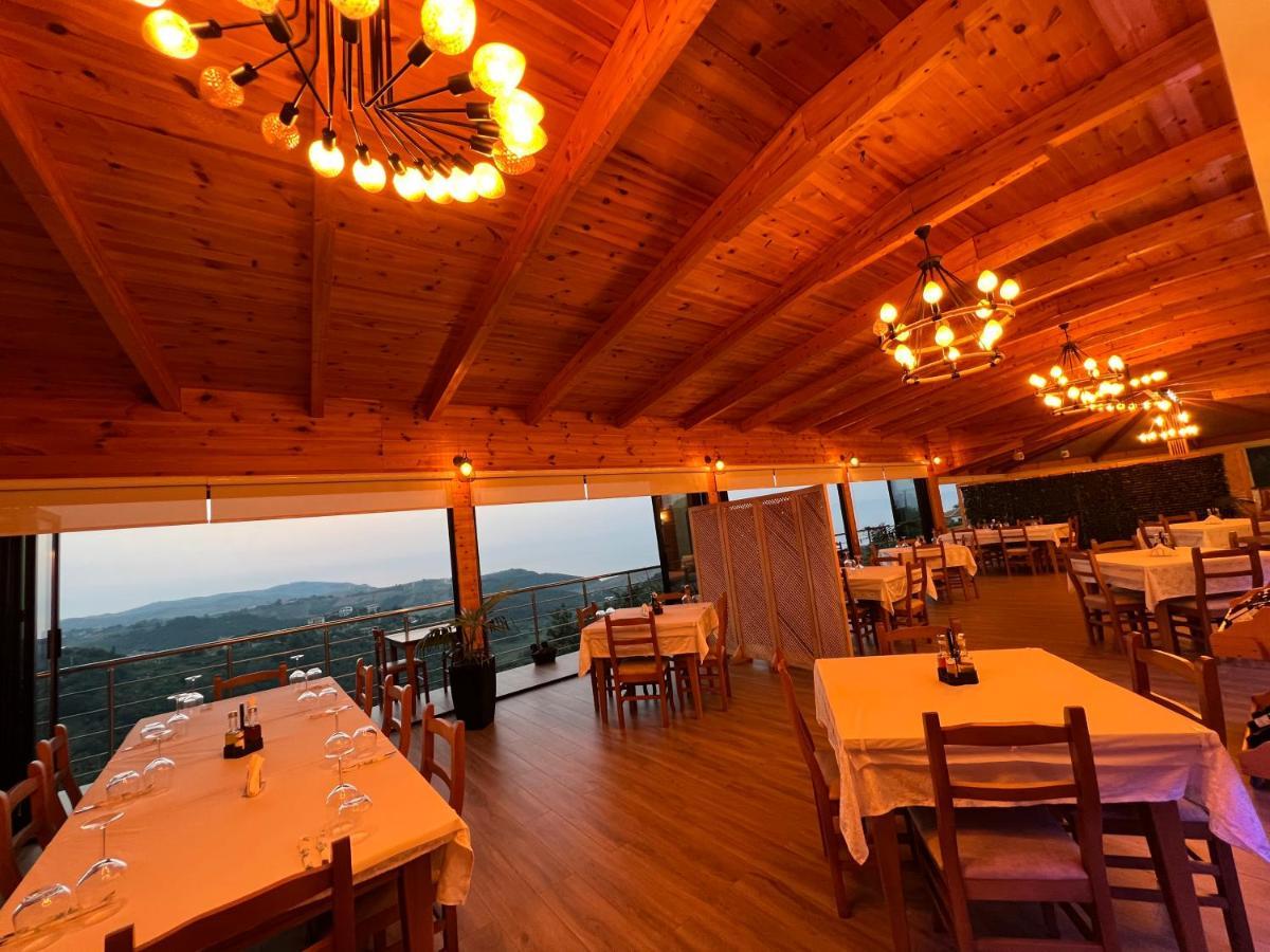 Restorant Hotel Xheni Durrës Zewnętrze zdjęcie