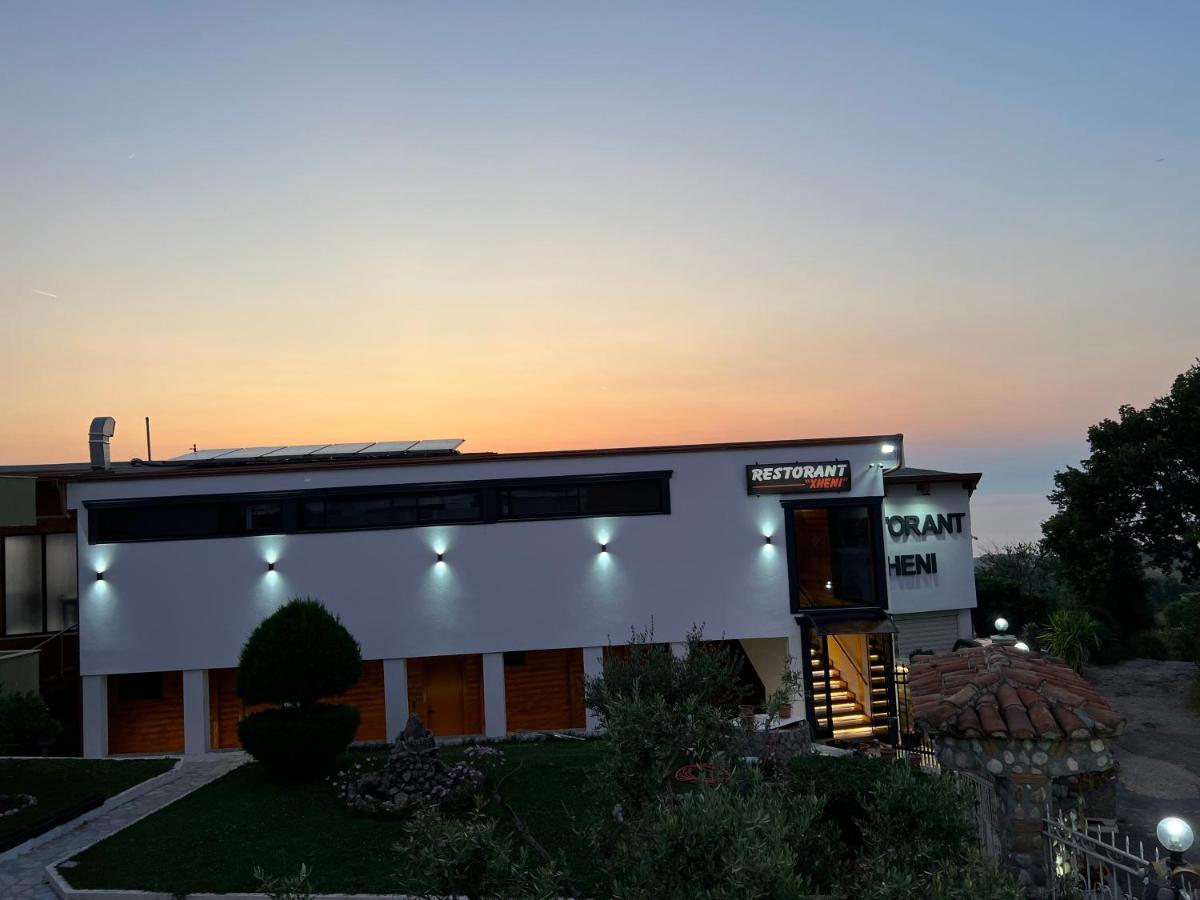 Restorant Hotel Xheni Durrës Zewnętrze zdjęcie